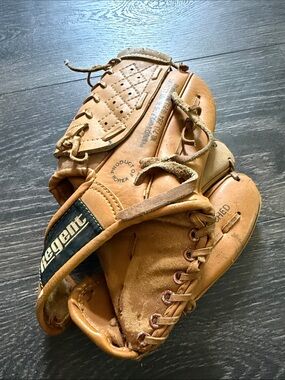 Kids' Tan Leather Baseball Glove
